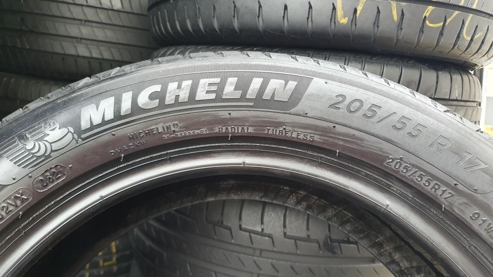 205/55 R17  2шт Michelin ( Мішелін) Авторезина, шини.