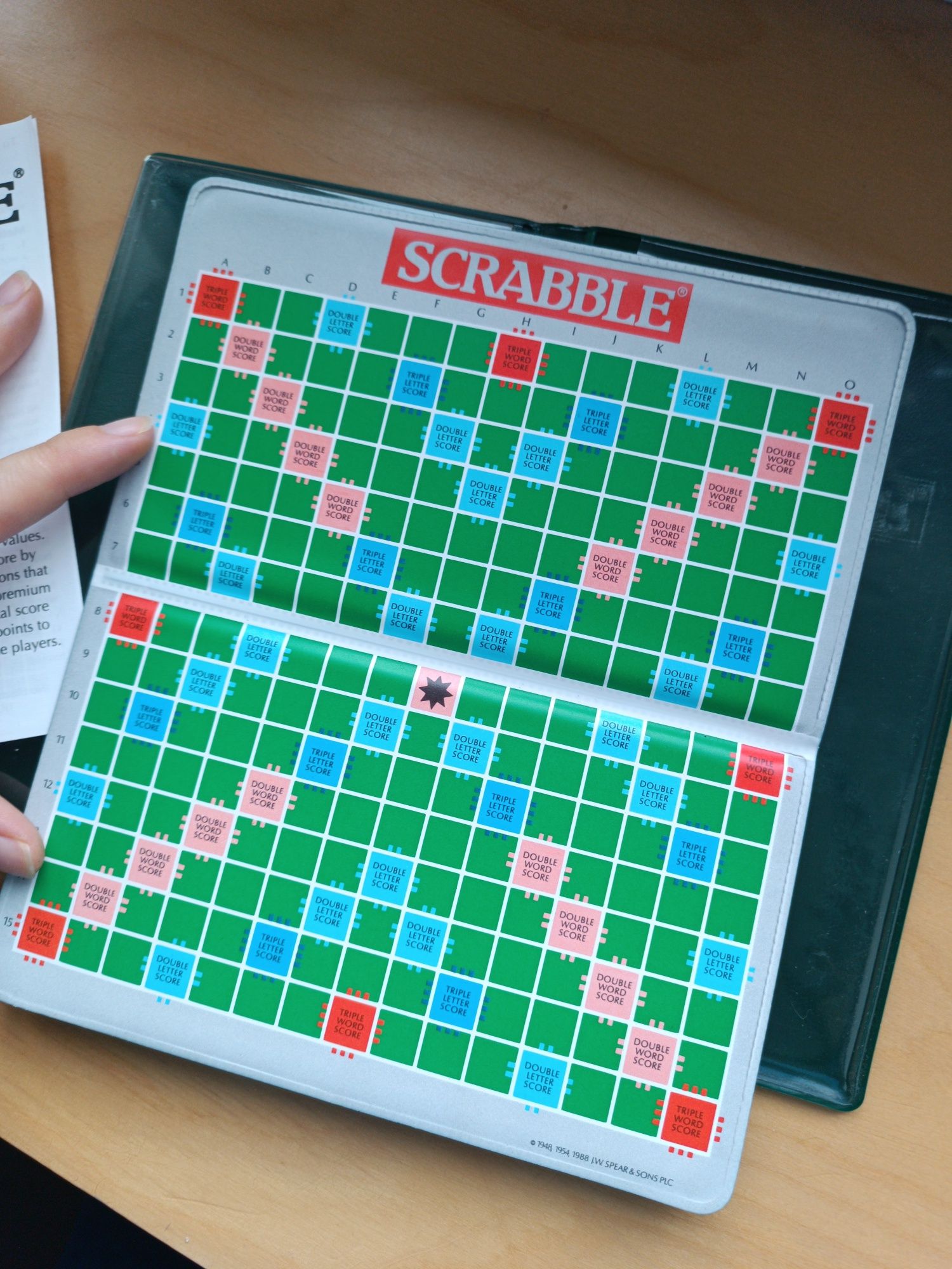 Вінтажна магнітна гра scrabble pocket