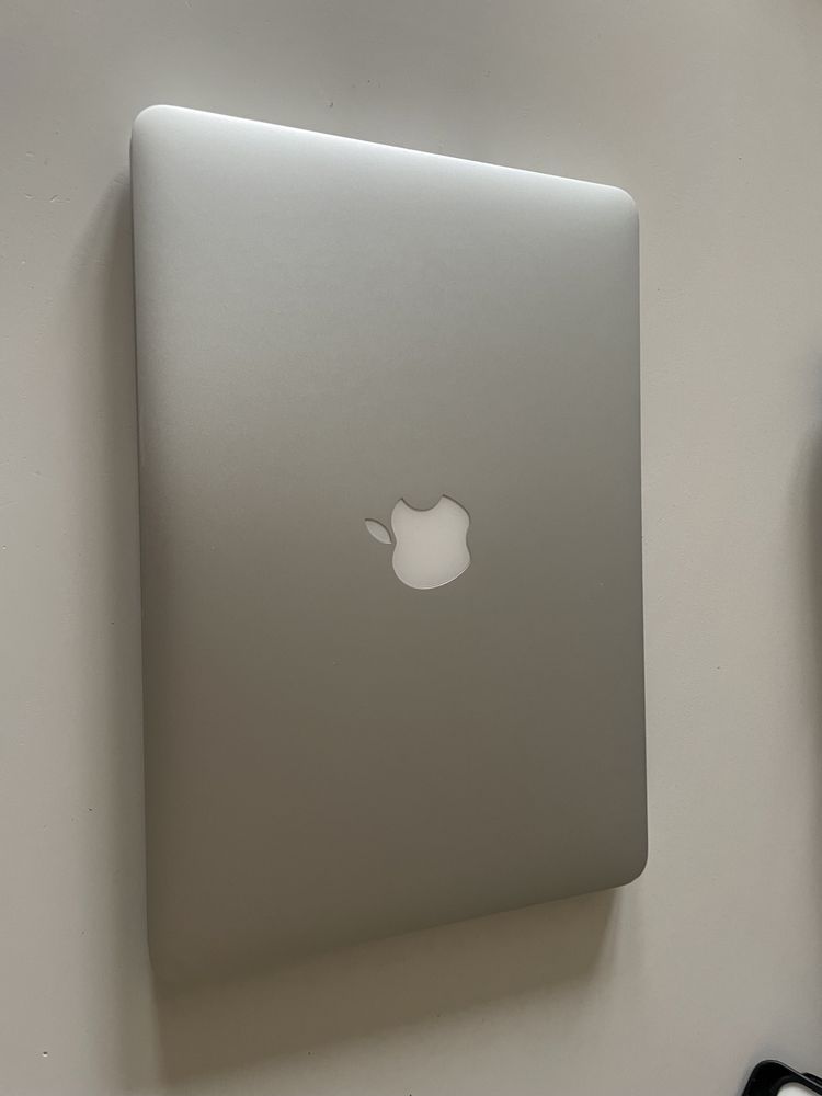 Macbook pro Retina 13 early 2015 A1502