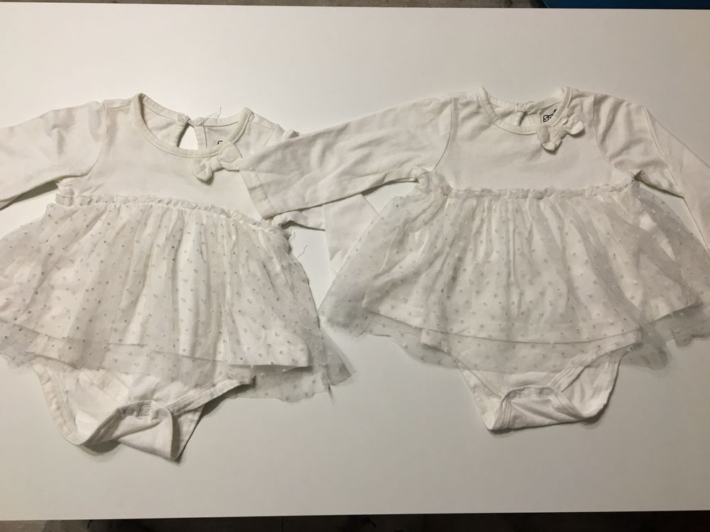 Body z sukienką dla bliźniaczek