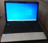 Acer ASPIRE E1 15,6" Procesor Intel Pentium B960 8 GB / 500 GB czarny