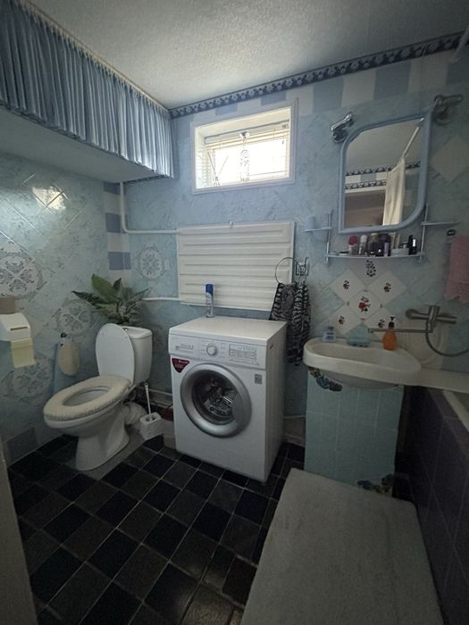 Продаж частини будинку в Центральній частині міста