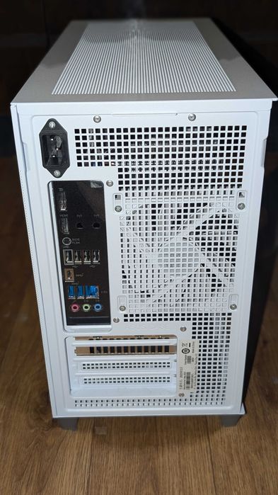 Ігровий ПК Ryzen 5 7500F/RX 6700 XT/SSD 500 ГБ/RAM 32 ГБ/Gigabyte 750