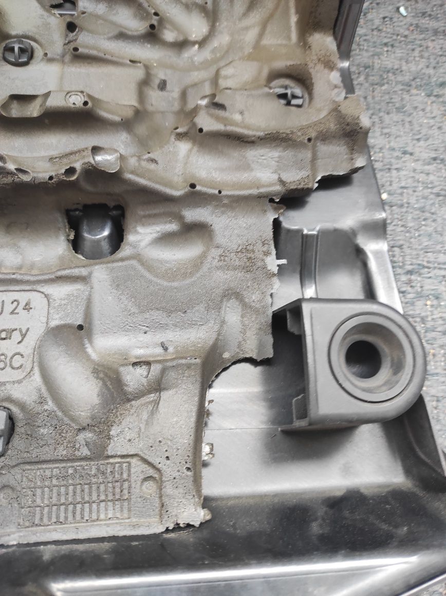 Audi A3 8V pokrywa silnika osłona plastik