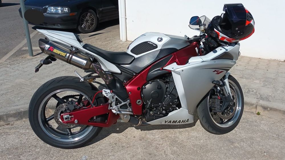 Yamaha R1 crossplane 2009