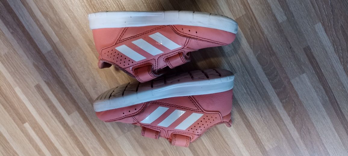 Buty adidas r.24