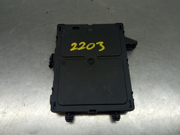 Módulo confort RENAULT Kadjar (HA_, HL_)