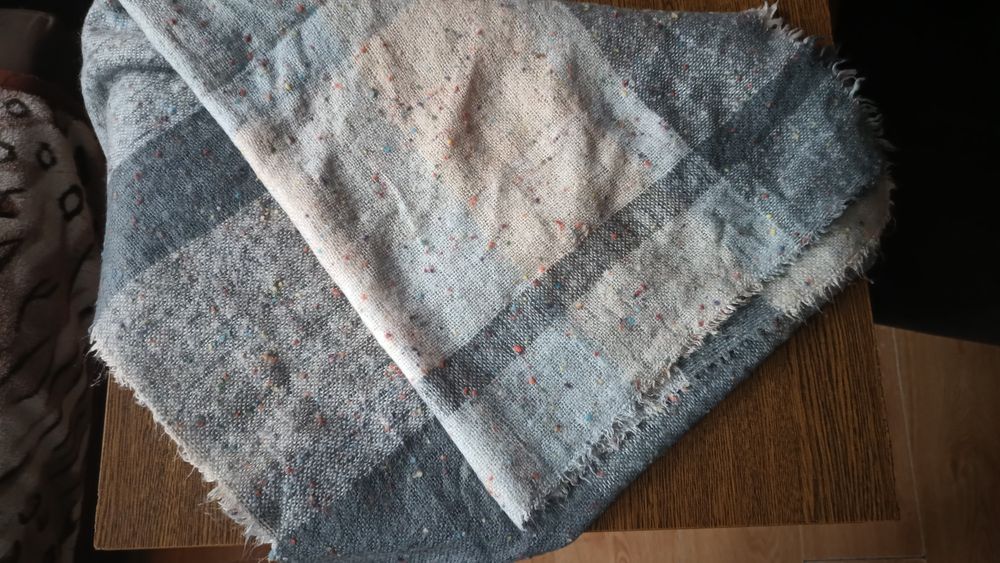 Szal w pastelowych kolorach