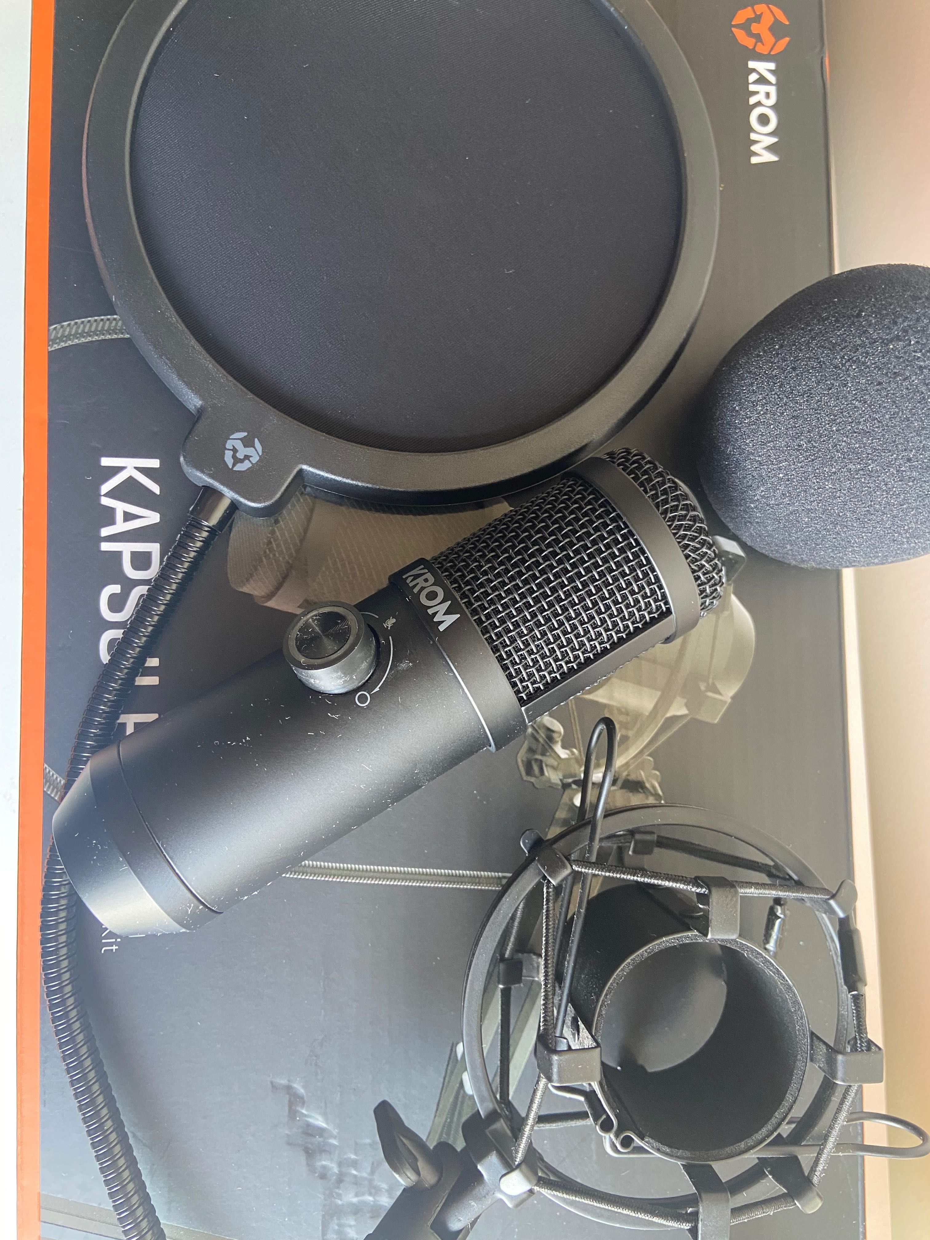 Krom Kapsule Microfone kit