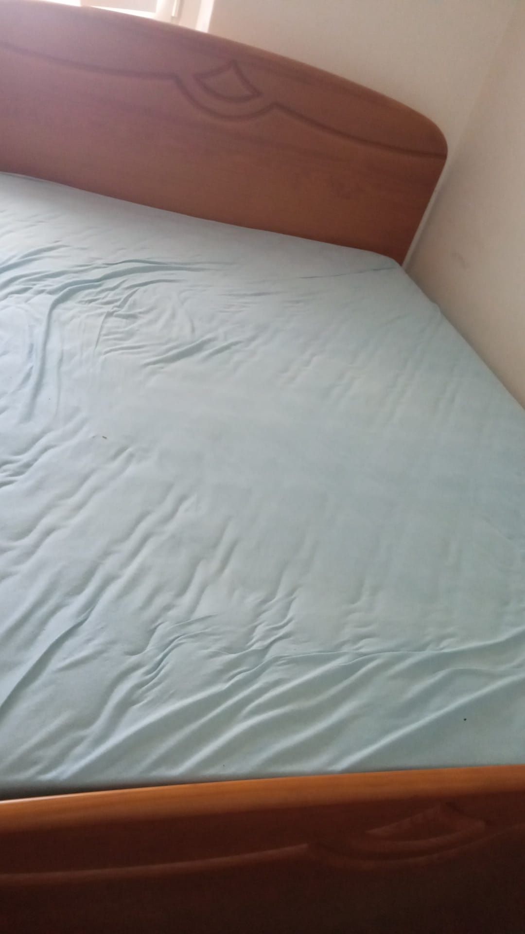 Vende-se mobília de quarto casal