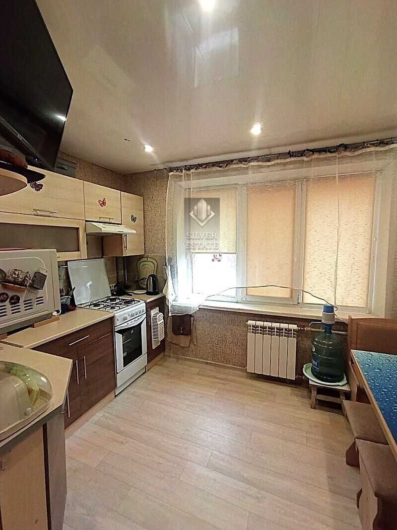 Продам 2-кімнатну квартиру, Шевченківський район, вул. Чарівна