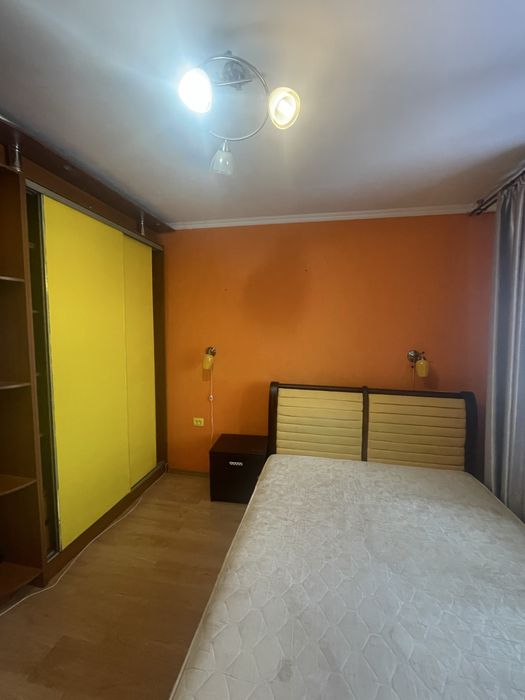 Продам 2х кім.кв. в р-ні Червоного Мосту