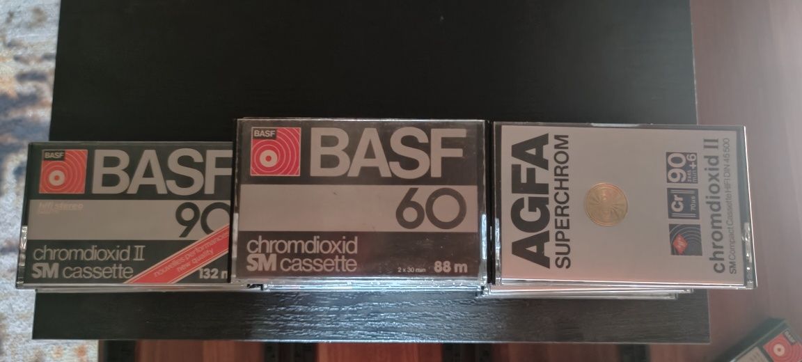 Kasety magnetofonowe Basf / JVC / Agfa 60 / 90 min