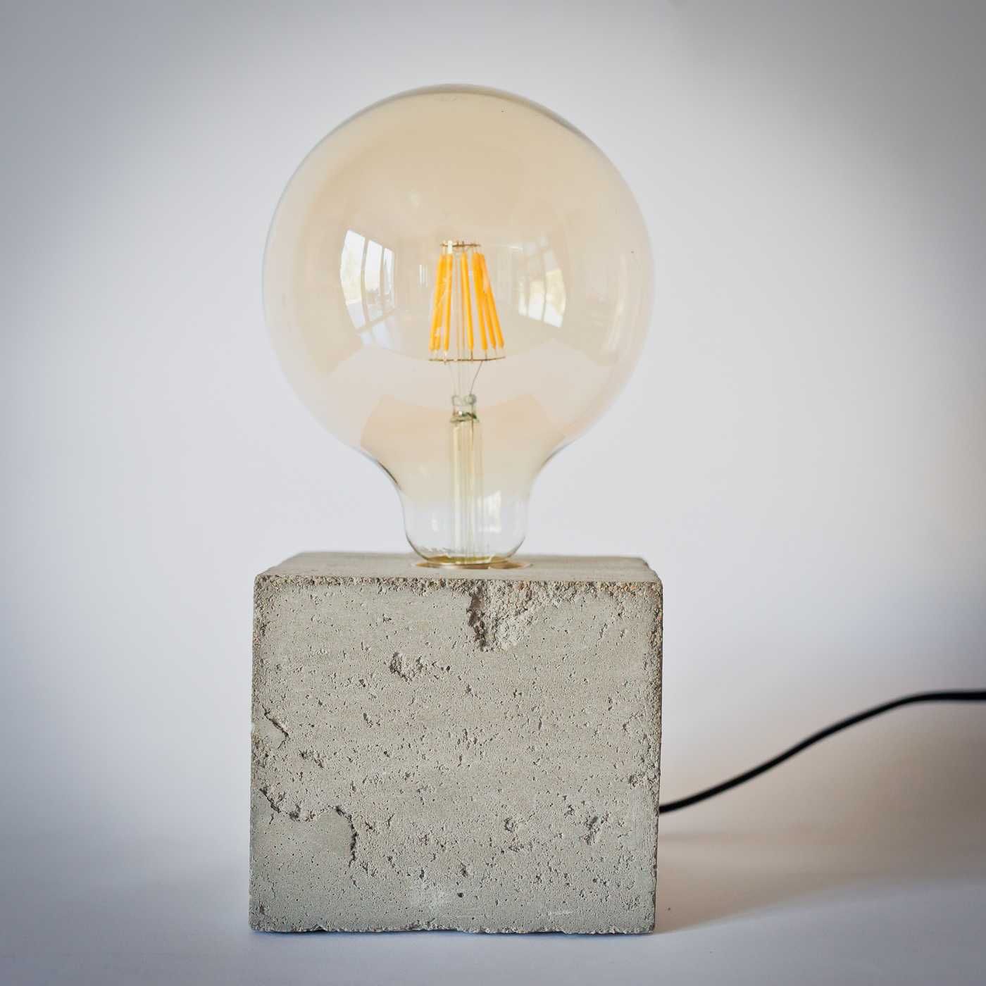 LAMPA z Betonu, Desing Loft Industrial Designerska