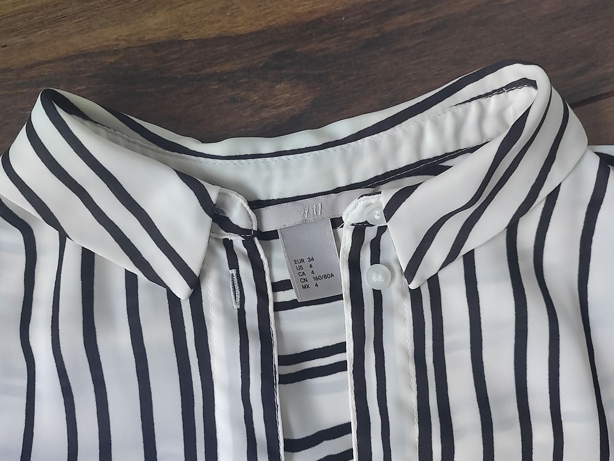 H&M biało czarna bluzka z kołnierzykiem xs 34 lekka zwiewna na lato