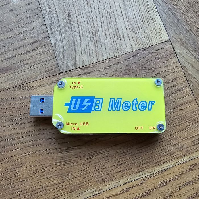UM34C miernik napięcia i prądu usb usbc