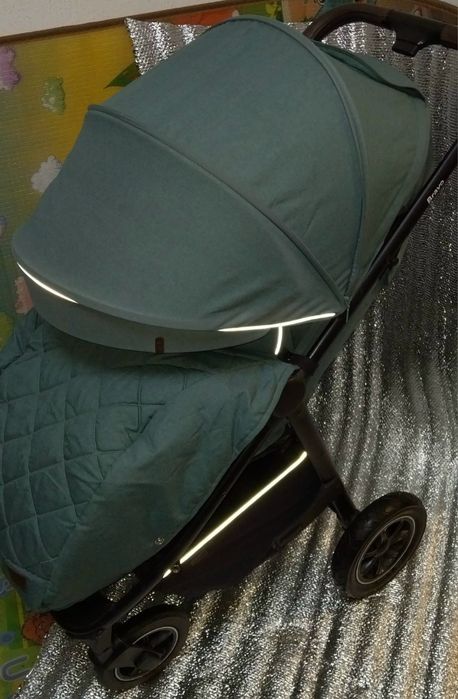 Коляска Carello Bravo в зеленому кольорі