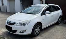 Автомобіль. Opel astra j