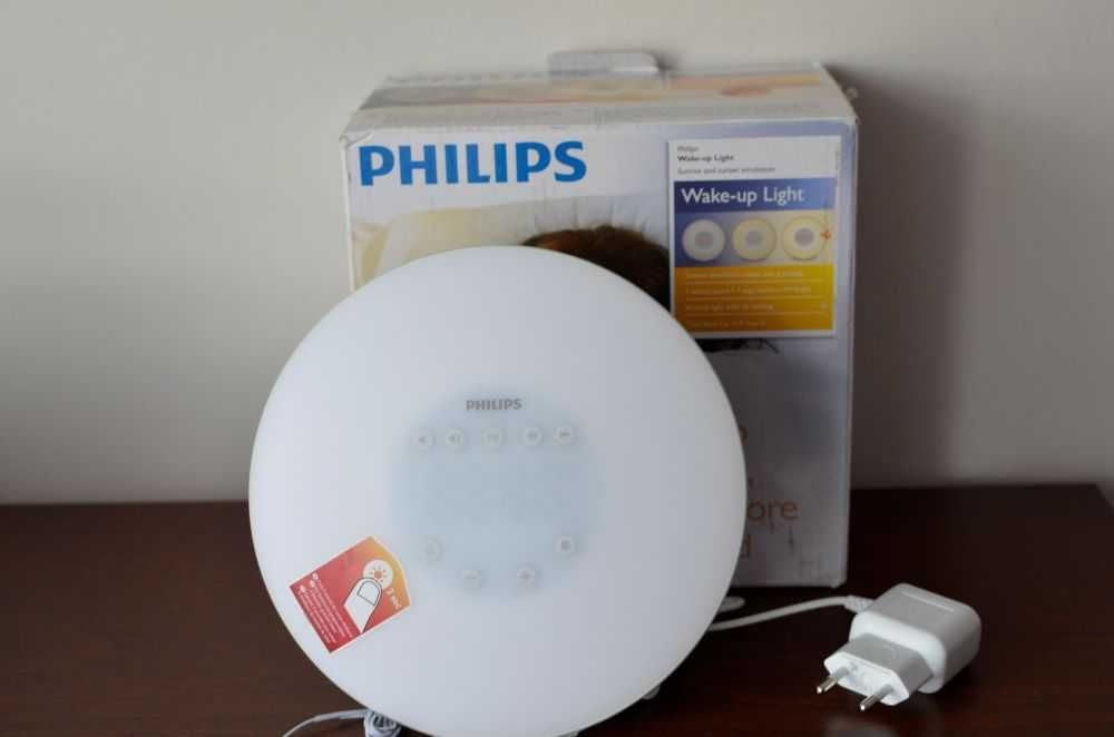 Philips Wake-up Light (lampa z radiem i budzikiem)