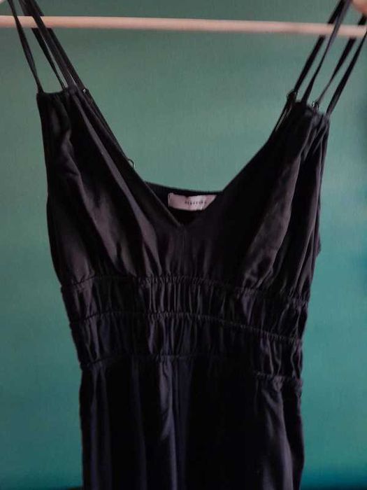 Czarny kombinezon wiskoza Reserved XS