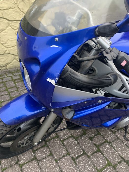 Yamaha fzr 600 ladna