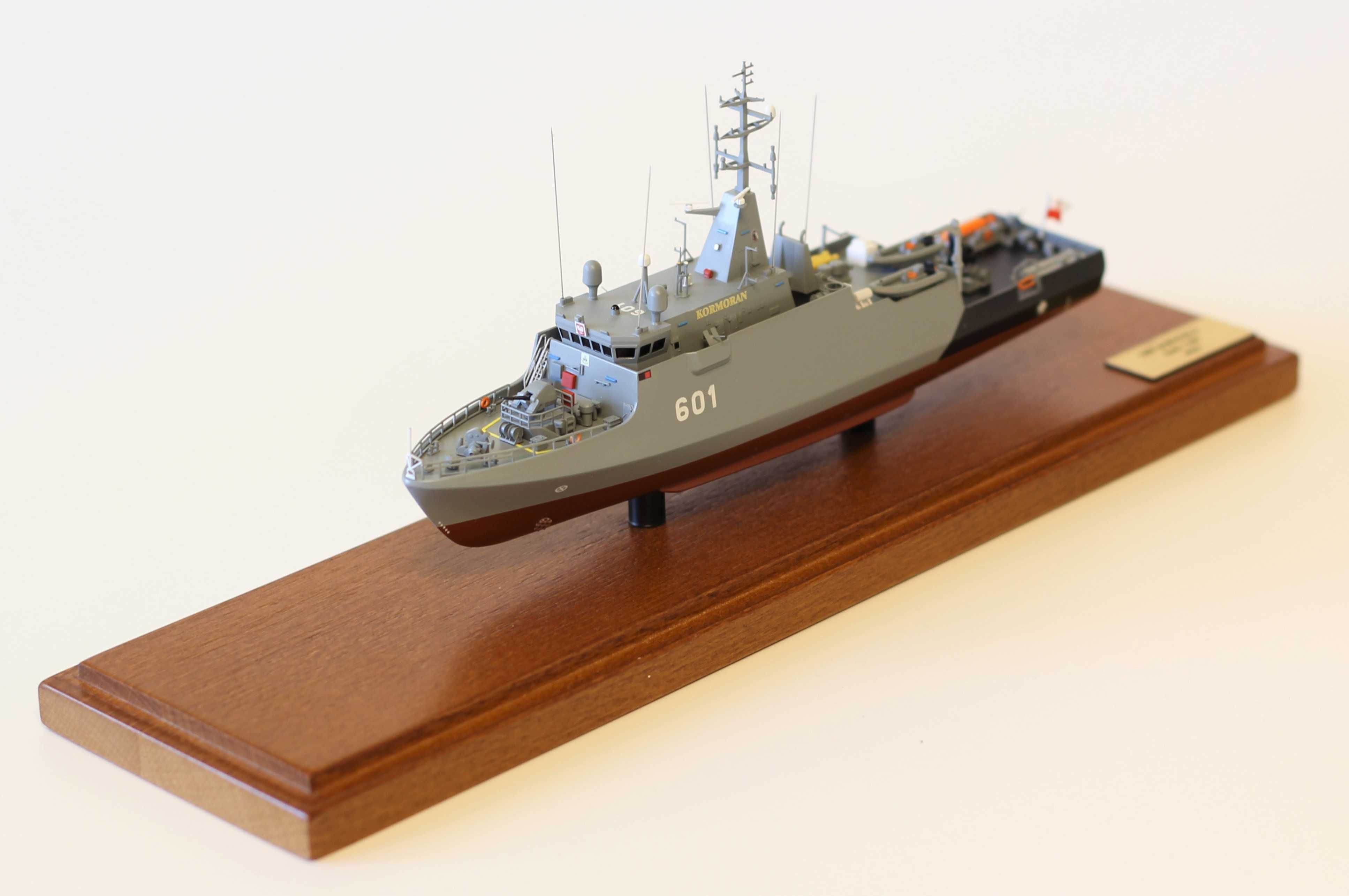 ORP Kormoran, Albatros, Mewa - niszczyciel min - skala 1:300
