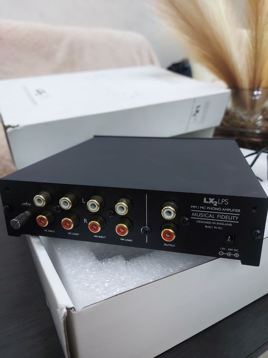 Продам фонокорректор MM/MC Musical Fidelity lx2- lps