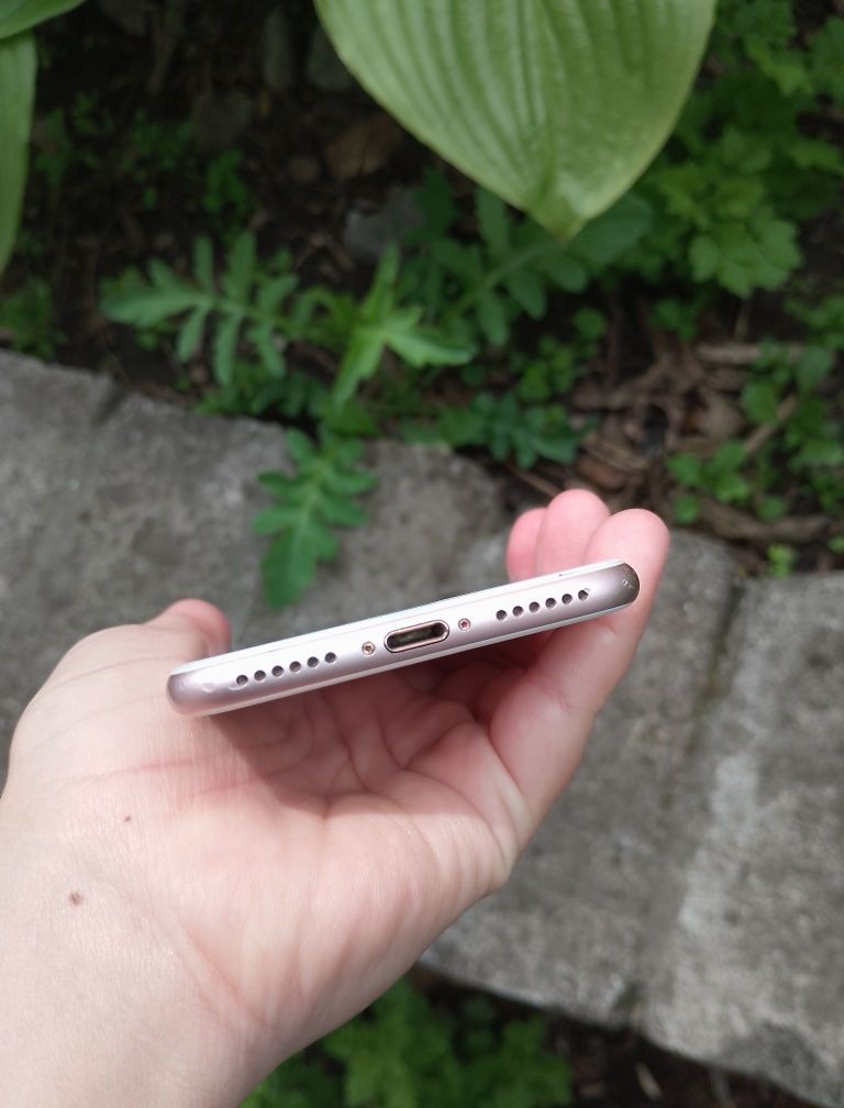 iPhone 7 rose gold 32gb neverlock