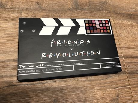 Paleta cieni Revolution X Friends - limitowana edycja - NOWA!