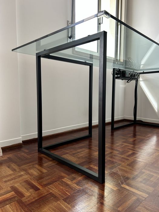 Mesa Secretária Area