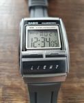 Casio Illuminated WR Alarm /  zegarek vintage cyfrowy A200 Model 1604