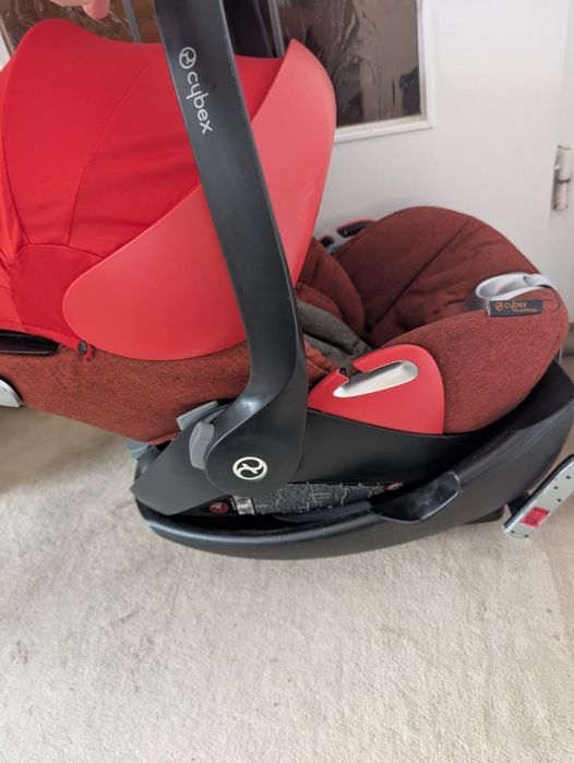 Cybex Cloud Q Isofix автокрісло автокресло база автолюлька
