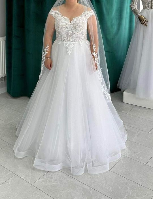 Suknia ślubna + welon