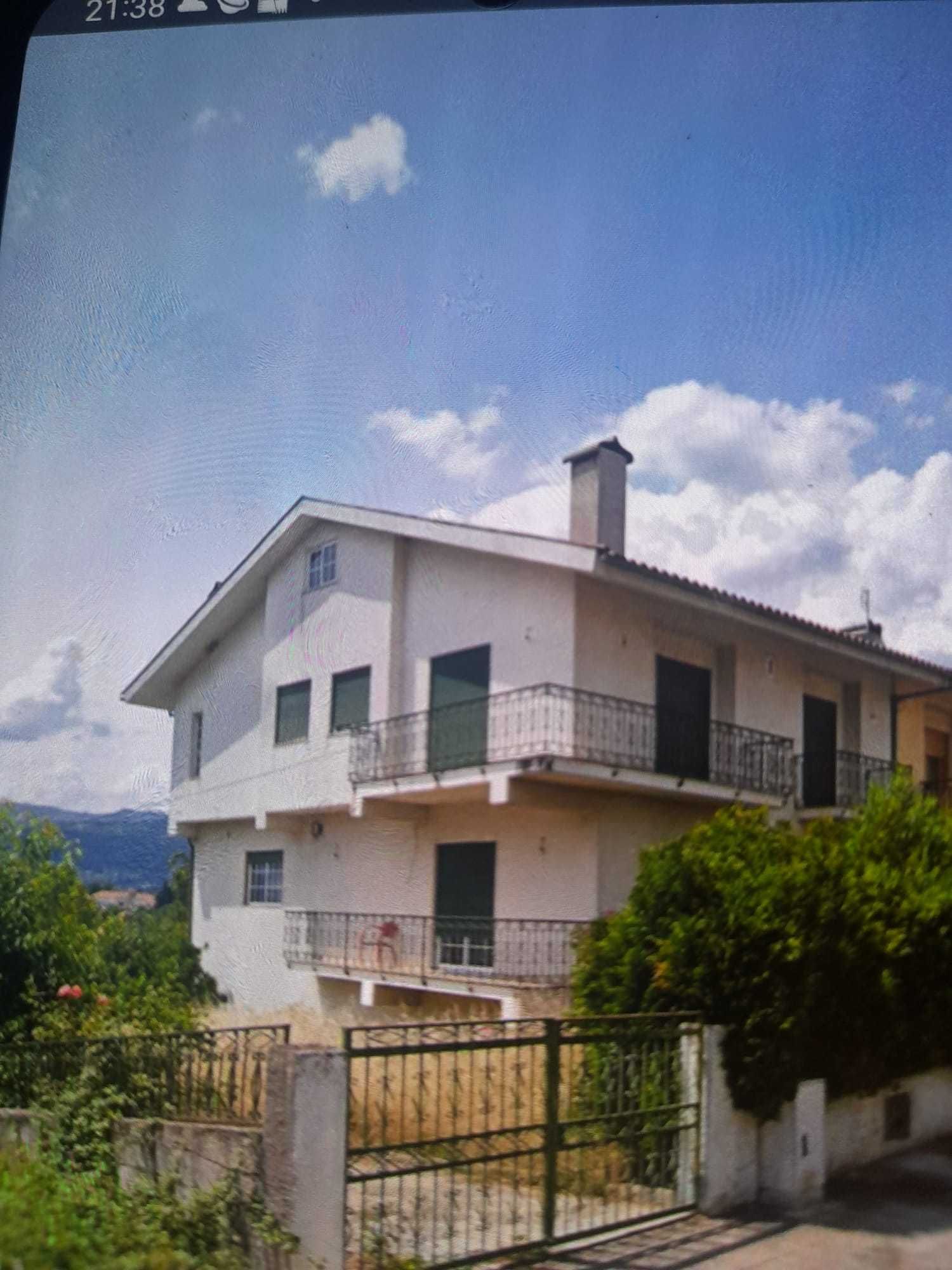 vende se moradia junto ao coimbra b vila real