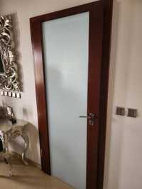 Drewniane drzwi lewe rozmiar 82/202 cm z futryną