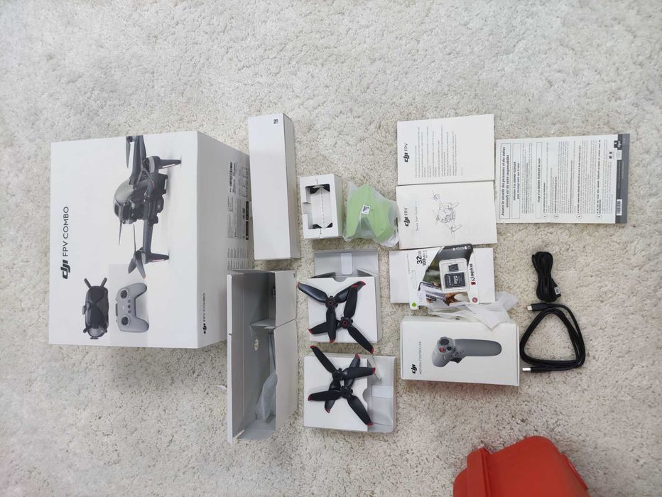 Квадрокоптер DJI FPV FD1W4K дрон с кейсом