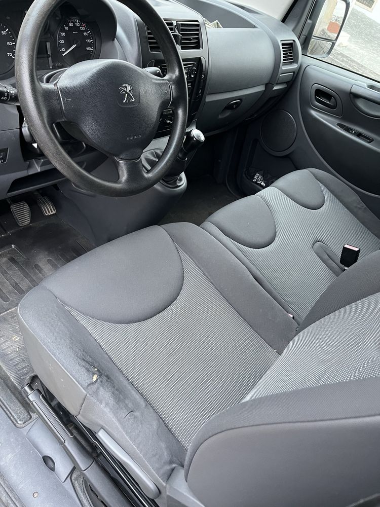 Peugeot Expert 2015