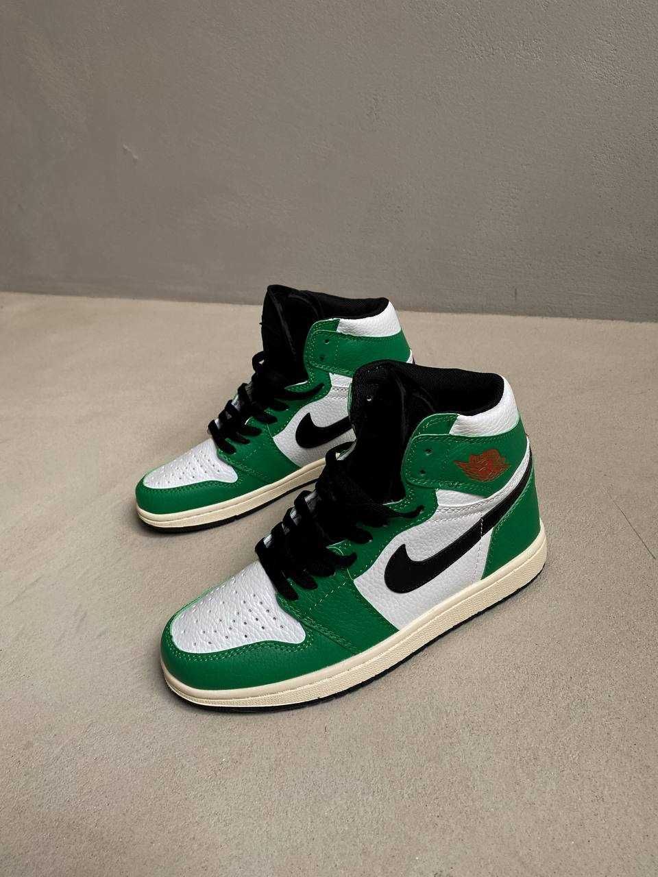 Jordan 1 Retro Lucky Green