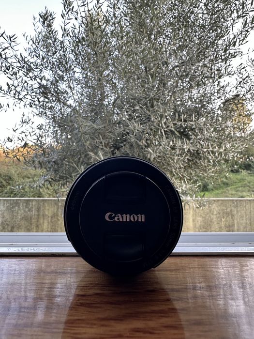 Objetiva Canon EF 50mm 1:1.8 STM
