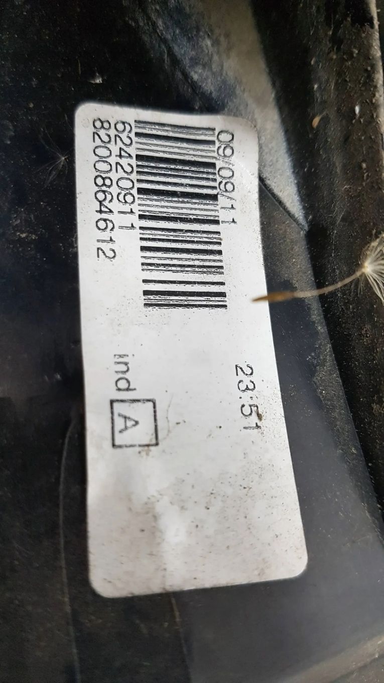 DACIA LOGAN MCV KOMBI LAMPA TYLNA LEWY TYŁ EU