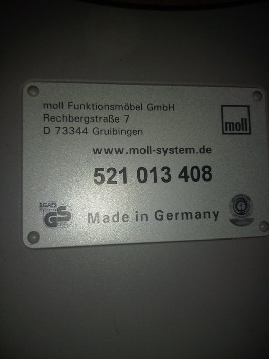 Письменный стол. Рабочий,универсал.