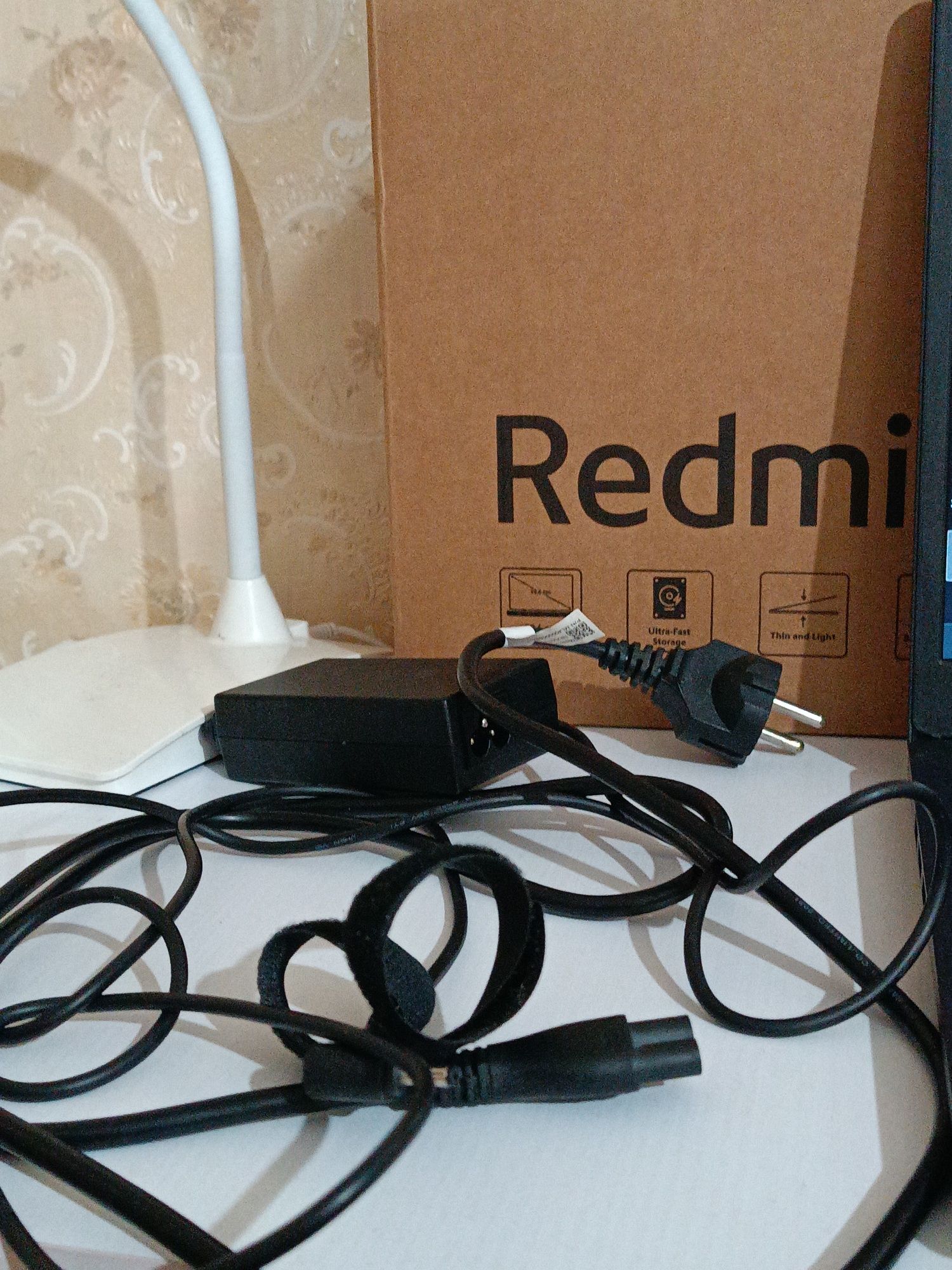Ноутбук Mi RedmiBook 15 i3/8/256 (JYU4436ID)