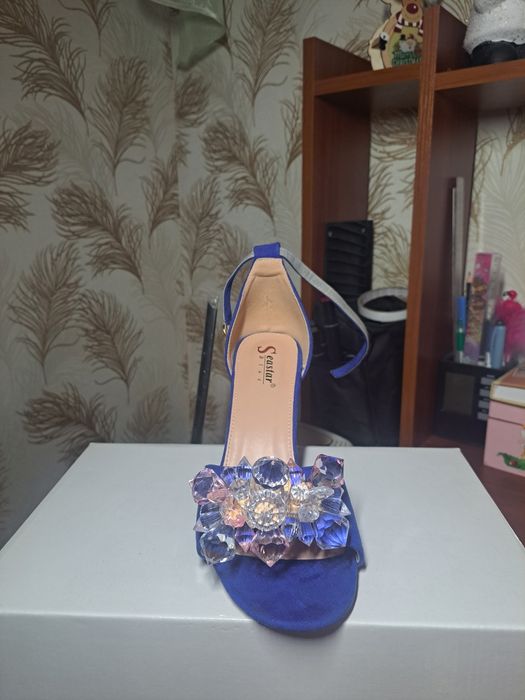 Синие туфли,новые