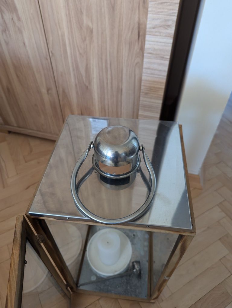 Lampion drewniany szwedzkiej firmy Duka