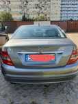 Salon pl przebieg 140tyś bezyba 1 8