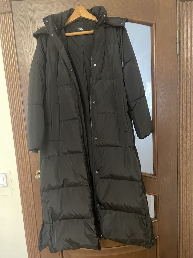 Пуховик довгий Zara