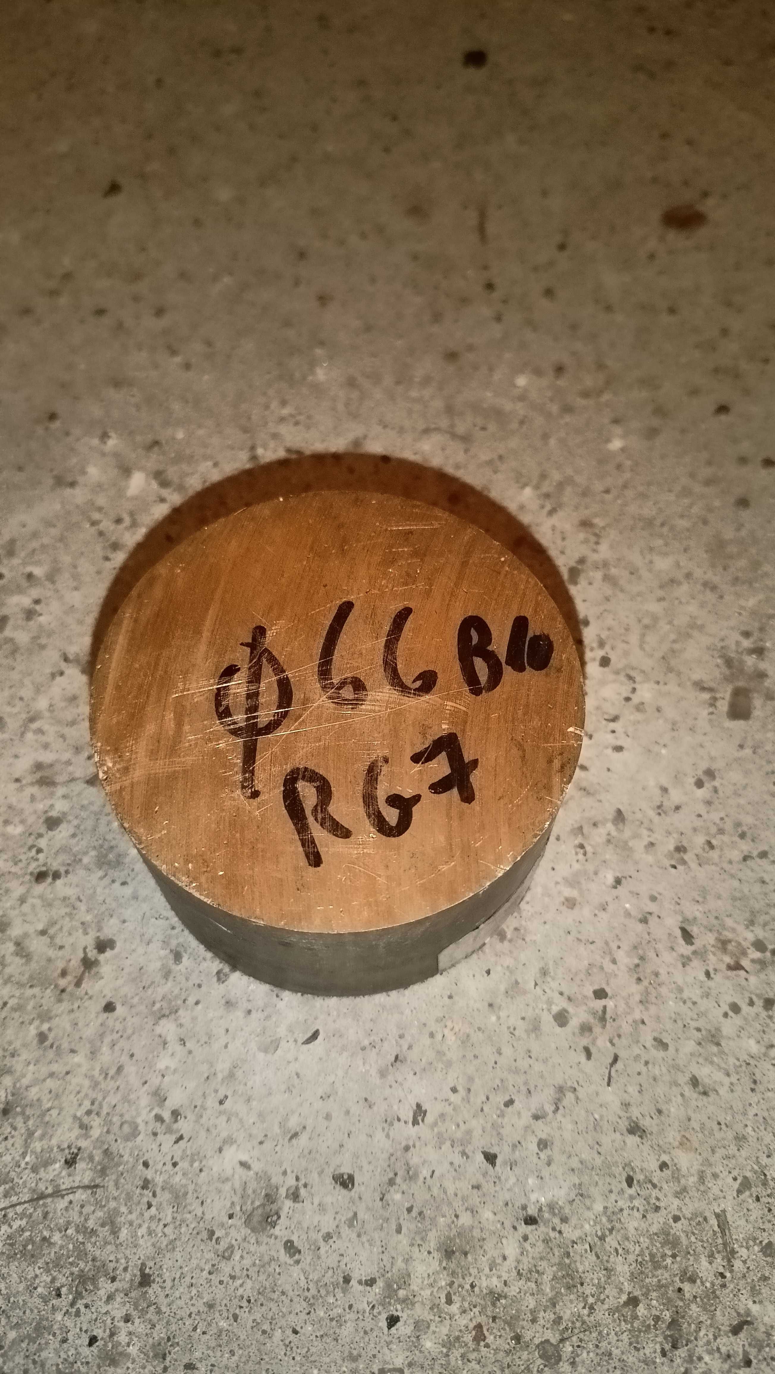 pręt brąz RG7 fi65x36mm niemagnetyczny samosmarujący