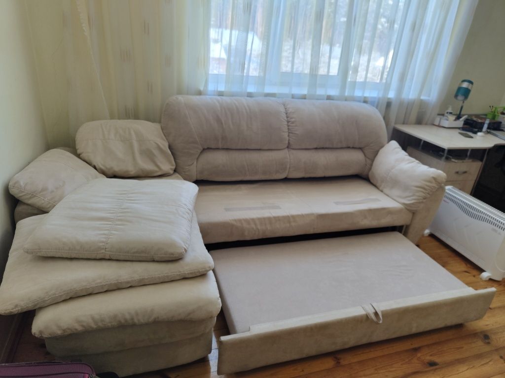 безпружинний кутовий модульний диван (зроблено якісну хімчистка