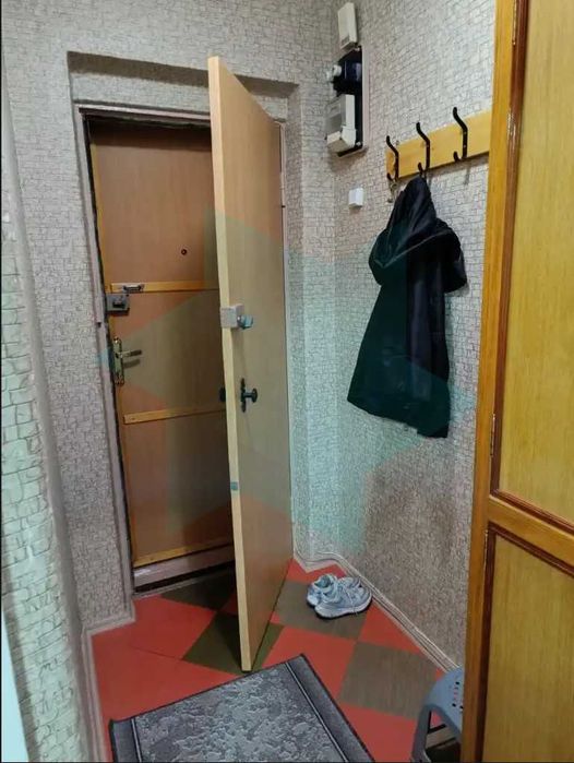 Сдам 2к квартиру на Поля, верх Кирова