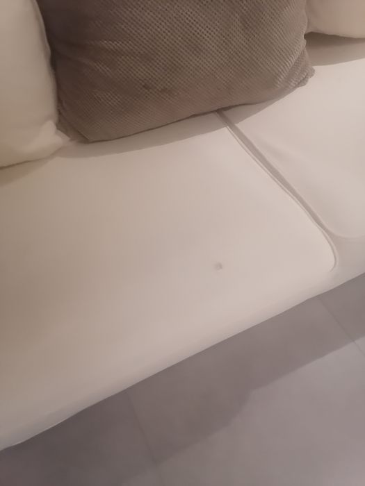 Sofa rozkładana.